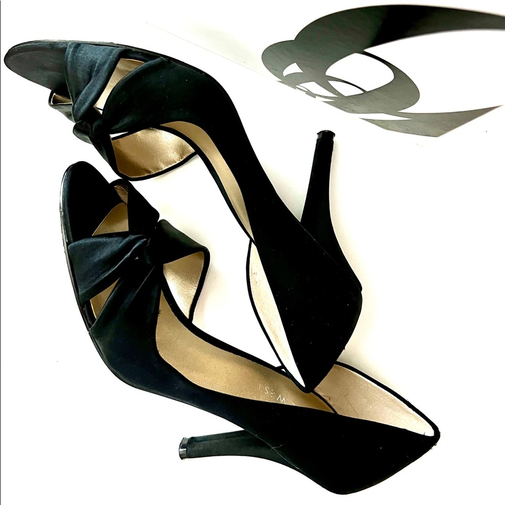 Nine West shoes. Size 7.